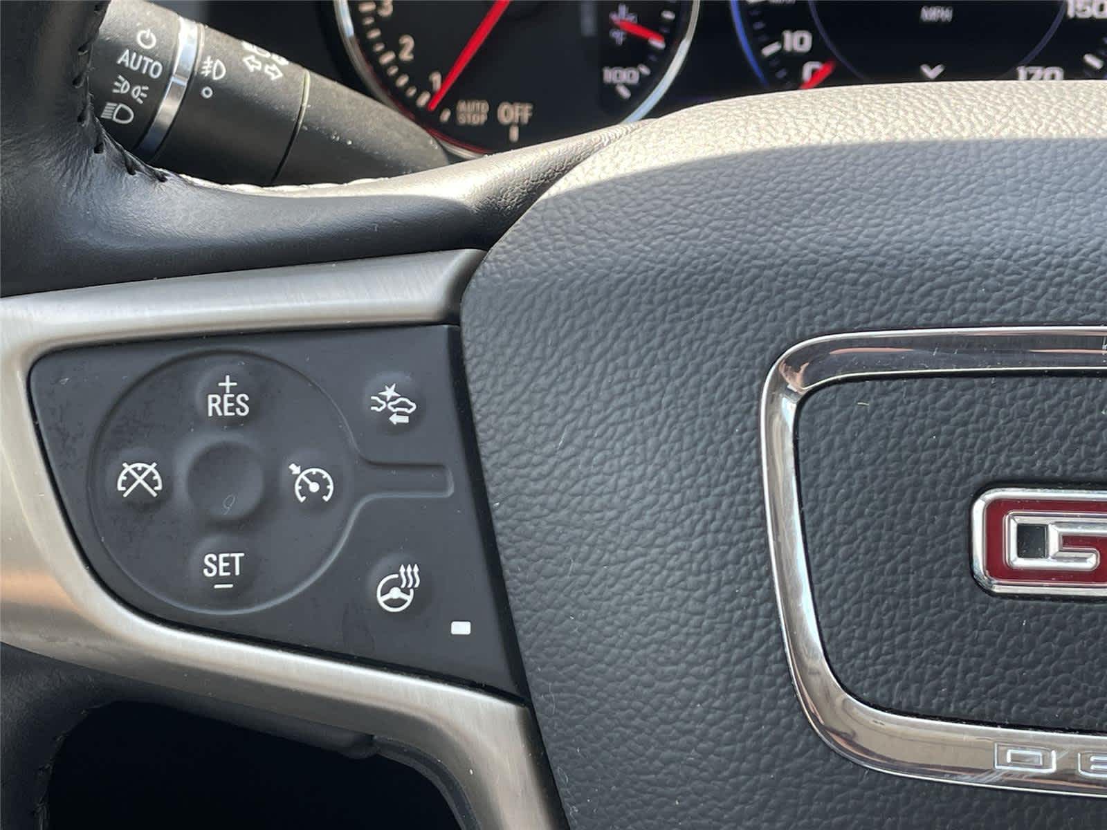 Thumbnail: 2021 GMC Acadia - 31