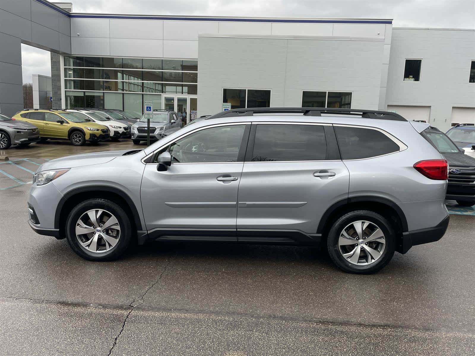 Thumbnail: 2022 Subaru Ascent - 2