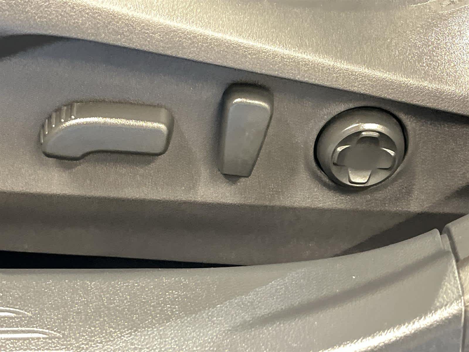 Thumbnail: 2023 Subaru Outback - 12