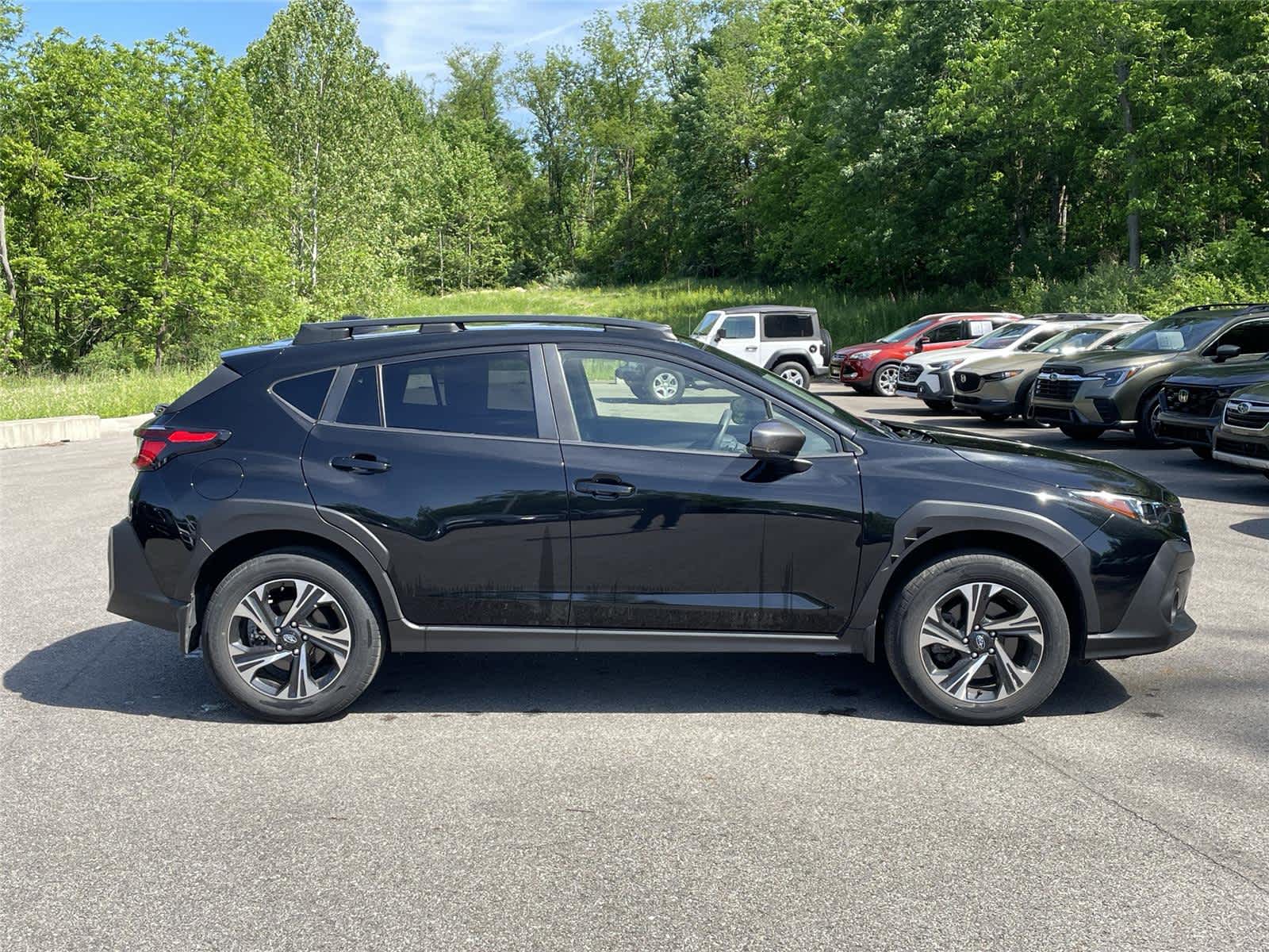 Thumbnail: 2024 Subaru Crosstrek - 3