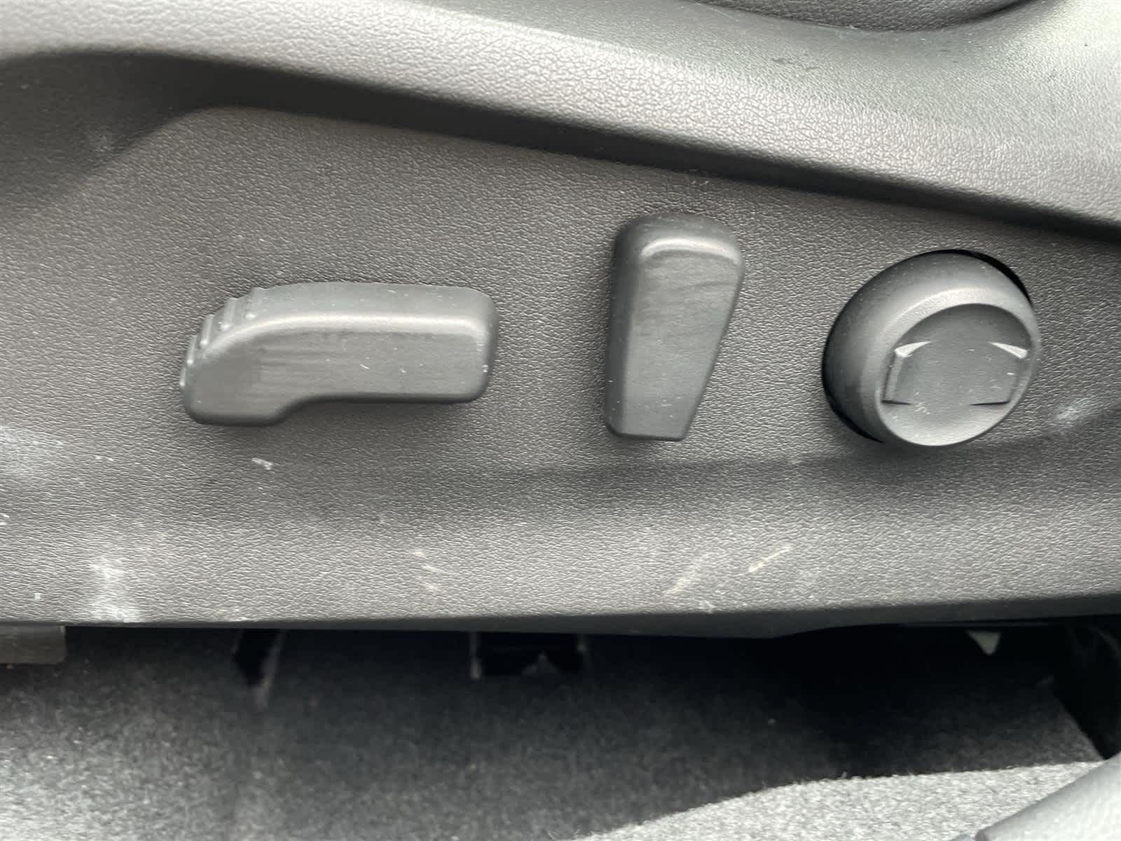 Thumbnail: 2020 Subaru Forester - 13