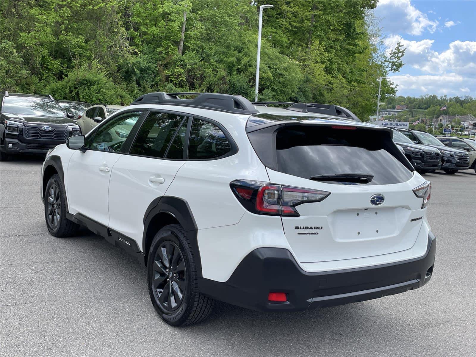 Thumbnail: 2023 Subaru Outback - 3