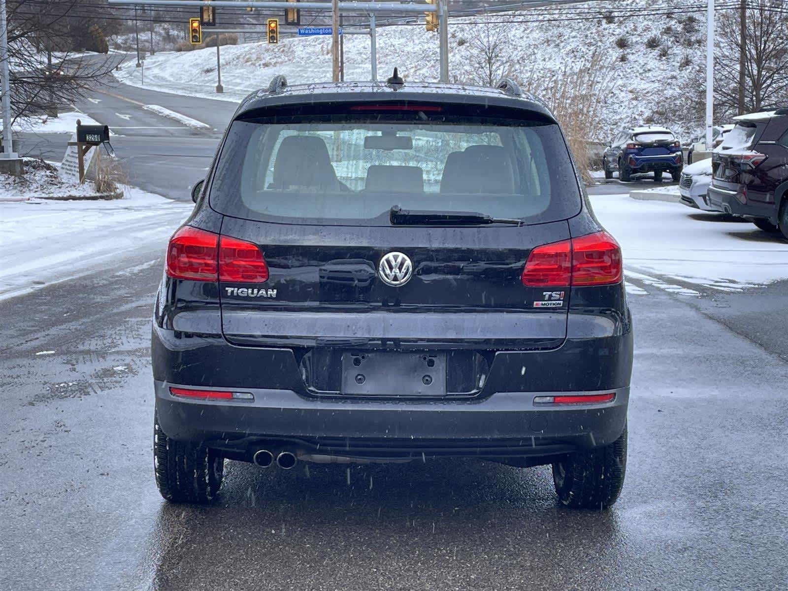 Thumbnail: 2017 Volkswagen Tiguan - 5