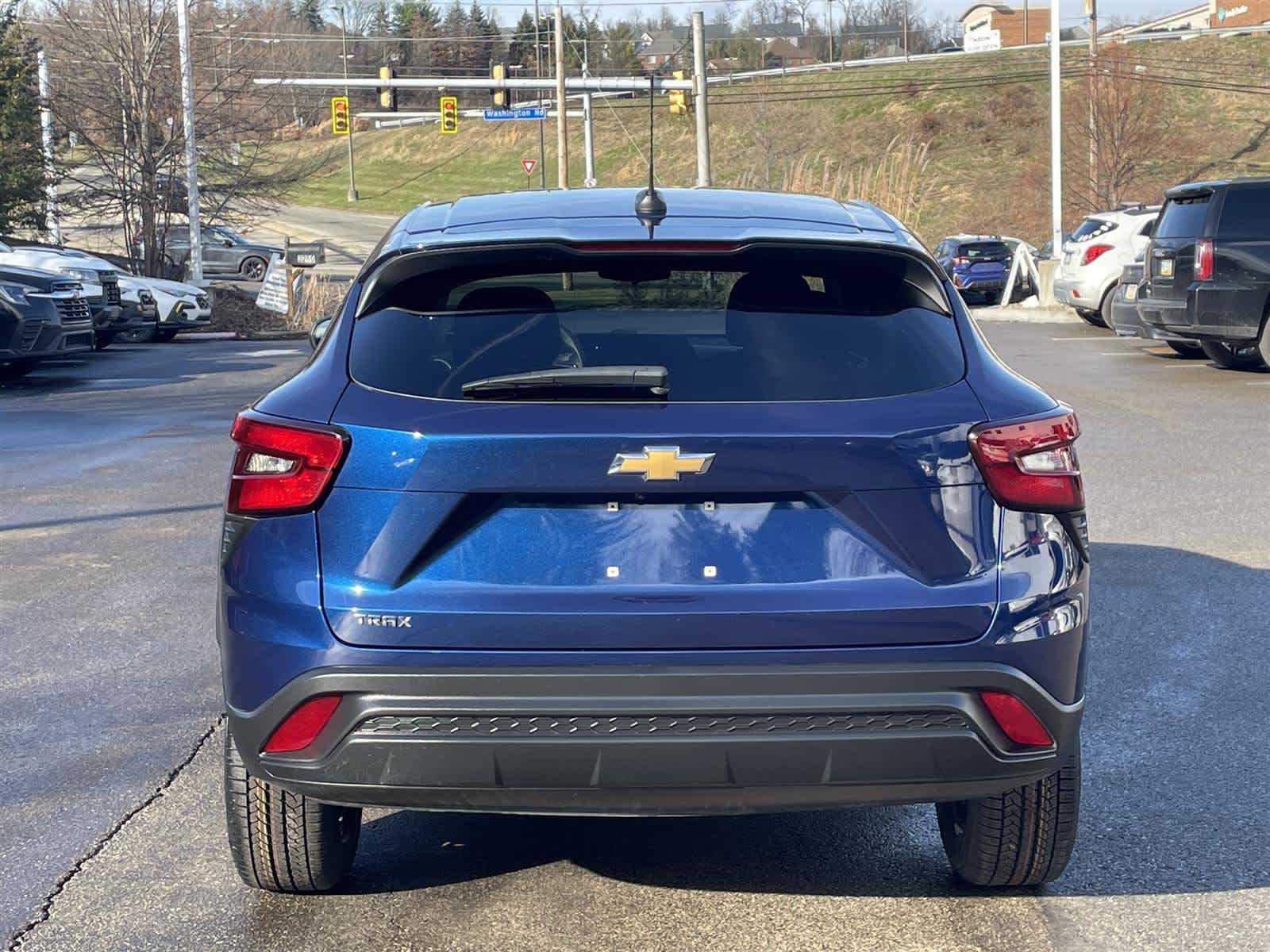 Thumbnail: 2024 Chevrolet Trax - 4