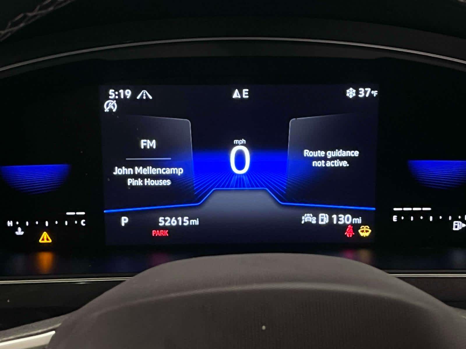 Thumbnail: 2022 Volkswagen Tiguan - 16