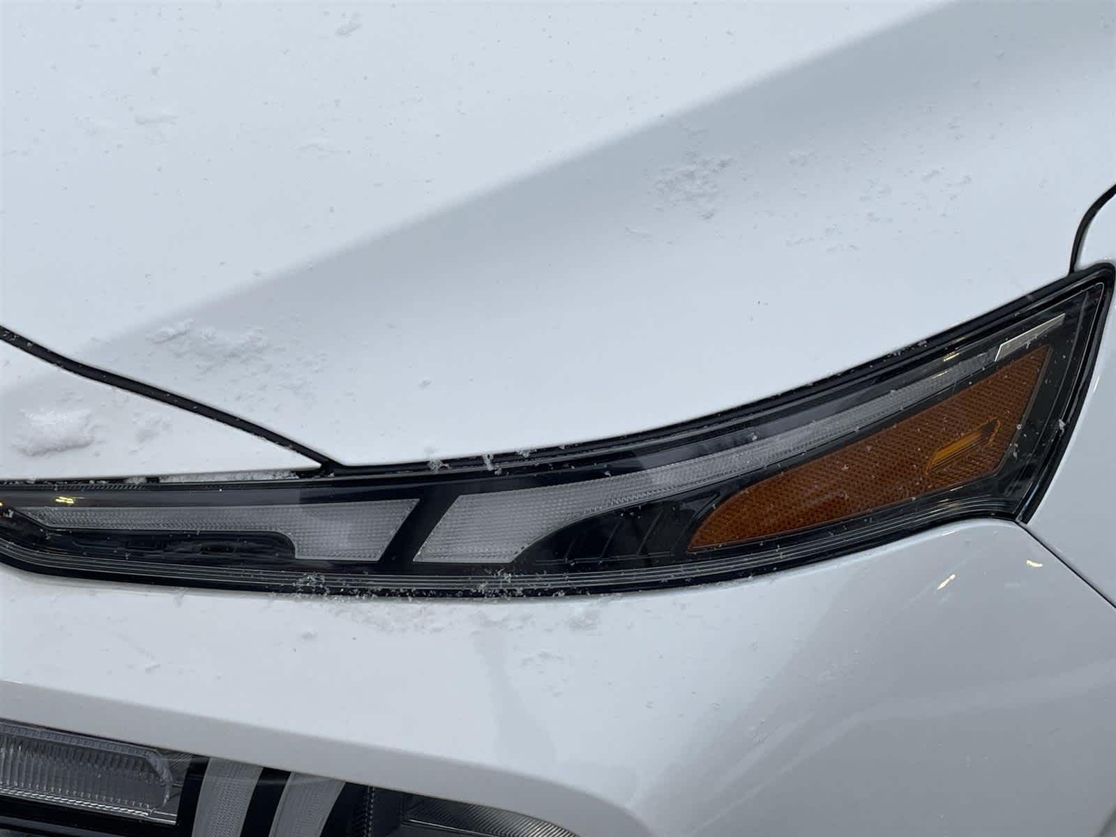 Thumbnail: 2023 Hyundai Santa Fe - 9