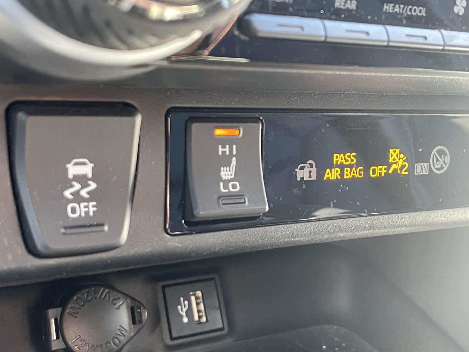 Thumbnail: 2024 Toyota RAV4 - 14