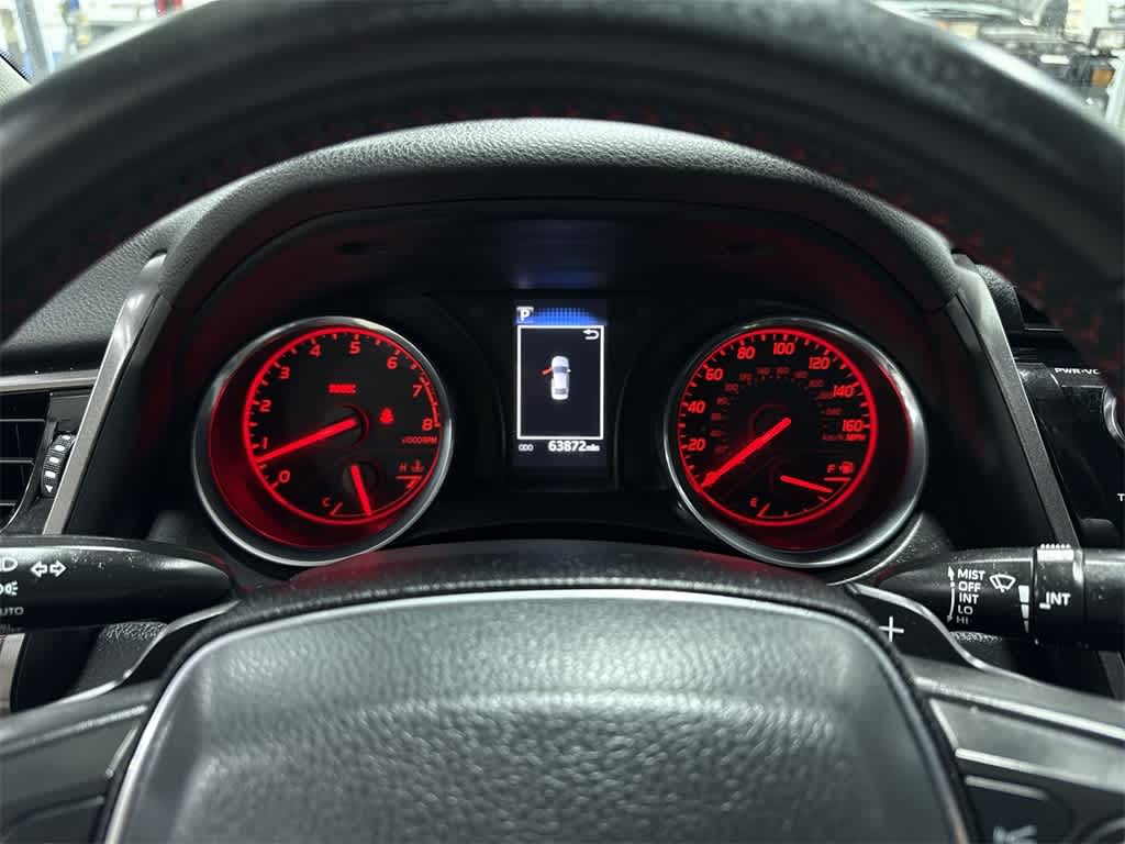 Thumbnail: 2020 Toyota Camry - 32