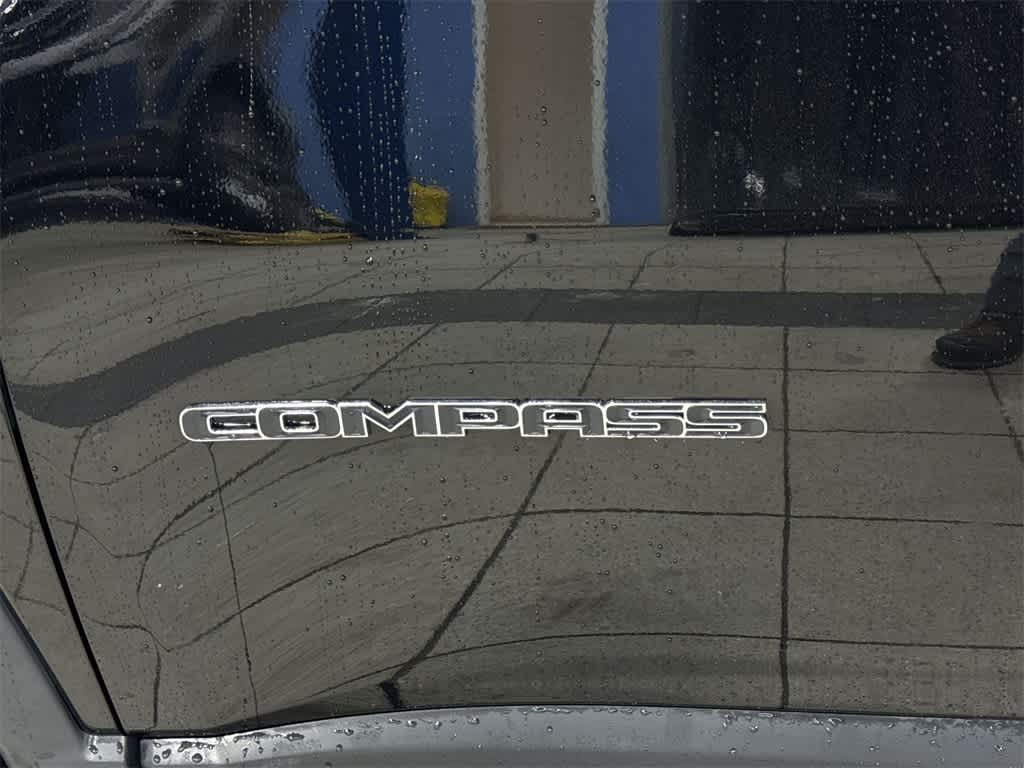 Thumbnail: 2020 Jeep Compass - 25