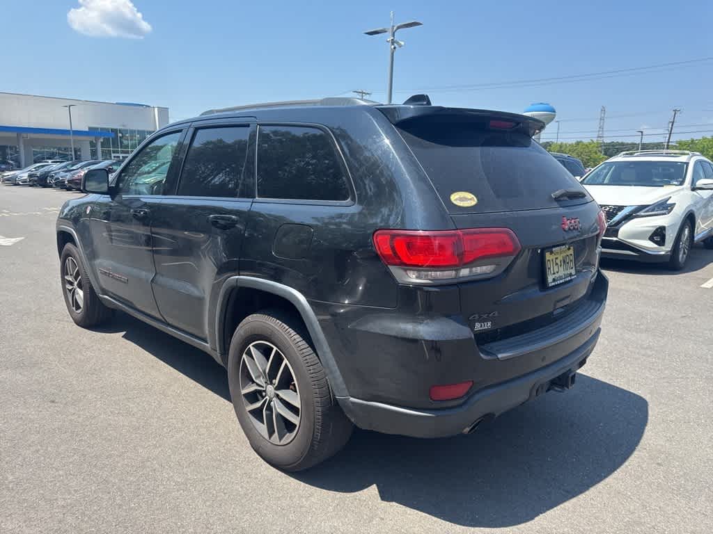 Thumbnail: 2017 Jeep Grand Cherokee - 2
