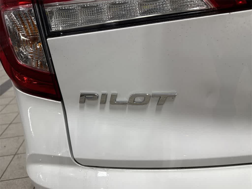 Thumbnail: 2022 Honda Pilot - 28