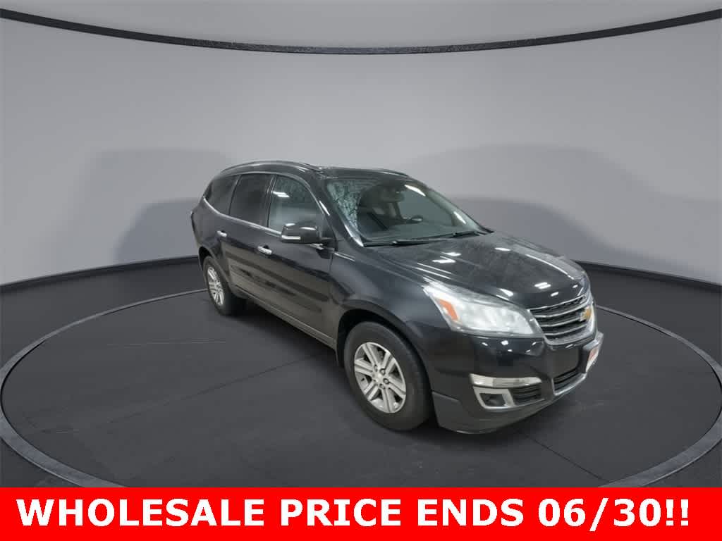 Thumbnail: 2015 Chevrolet Traverse - 2
