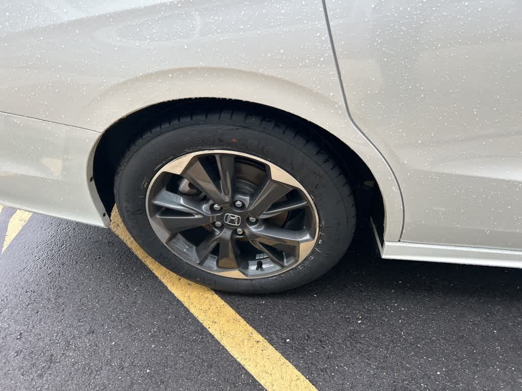 Thumbnail: 2023 Honda Odyssey - 5