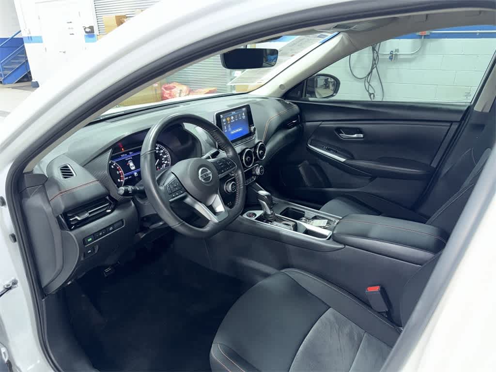 Thumbnail: 2023 Nissan Sentra - 27