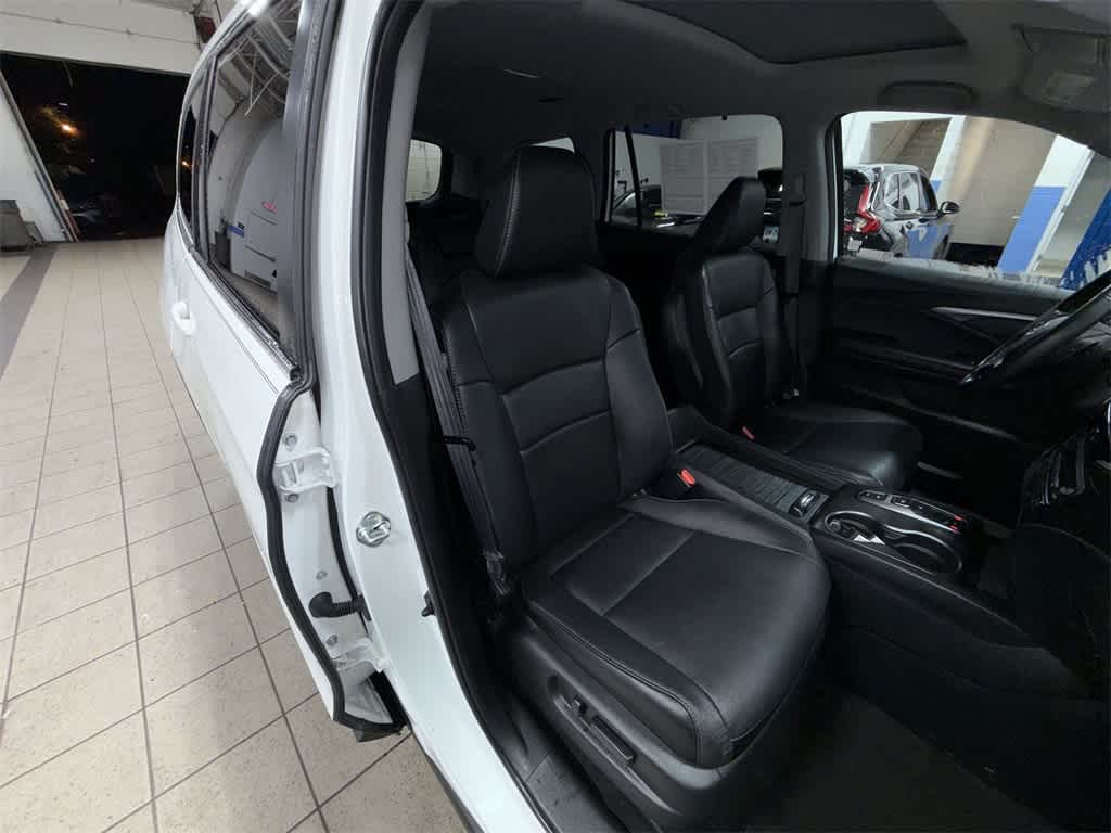 Thumbnail: 2022 Honda Pilot - 15