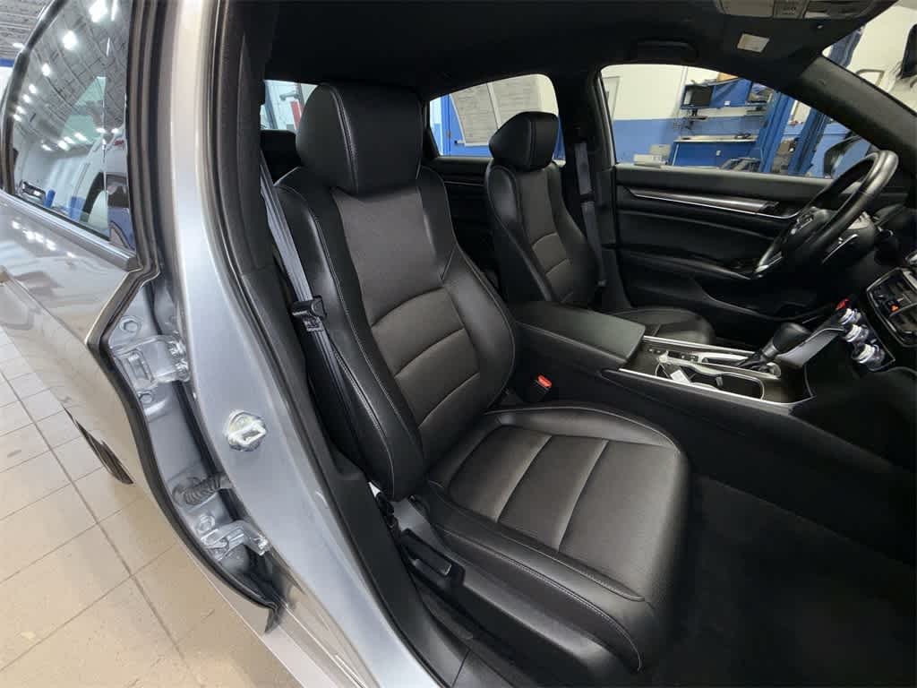 Thumbnail: 2022 Honda Accord - 16