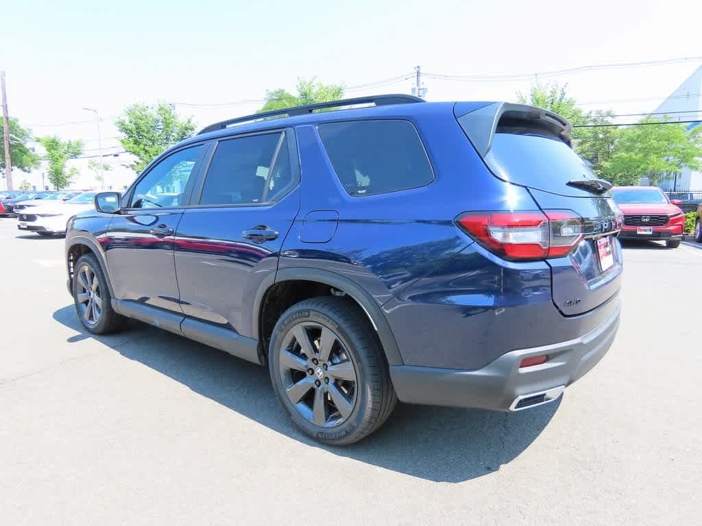 New 2025 Honda Pilot Sport SUV