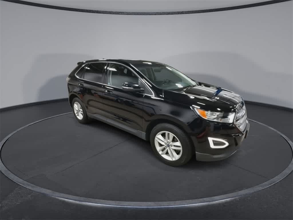 Thumbnail: 2017 Ford Edge - 2