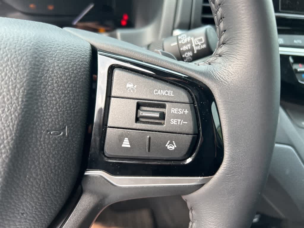 2025 Honda Odyssey EX-L 19