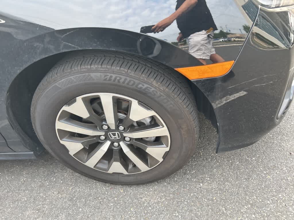 2025 Honda Odyssey EX-L 4