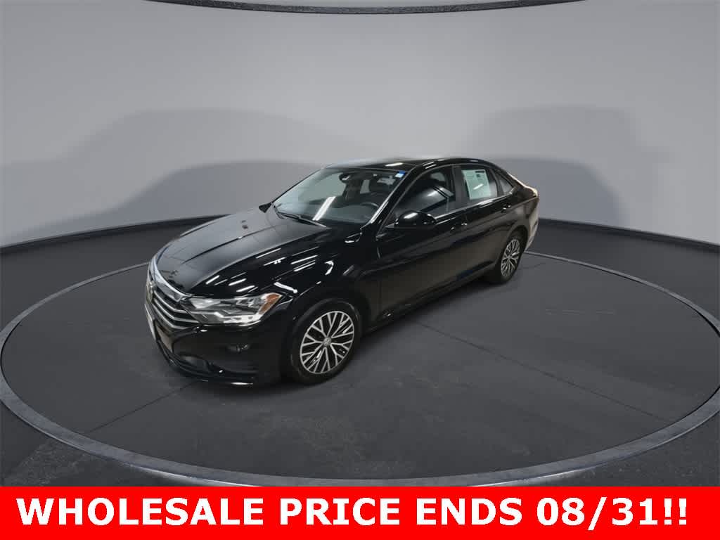 Thumbnail: 2019 Volkswagen Jetta - 4