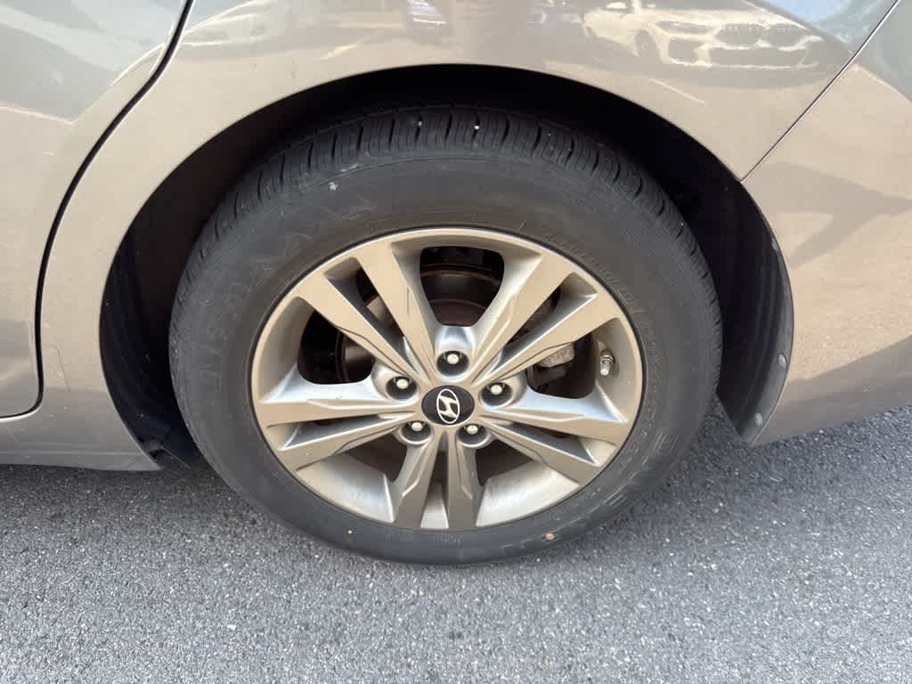 Thumbnail: 2018 Hyundai Elantra - 23