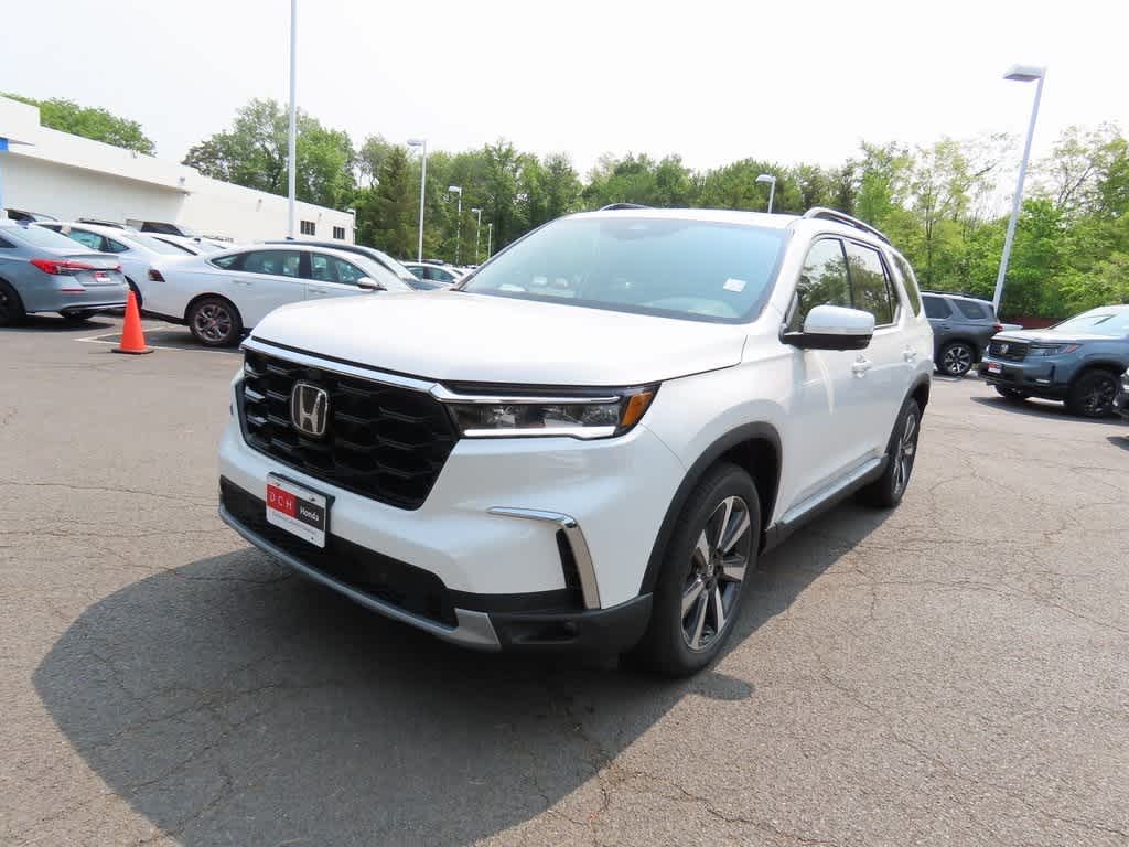 2025 Honda Pilot Elite Hero Image