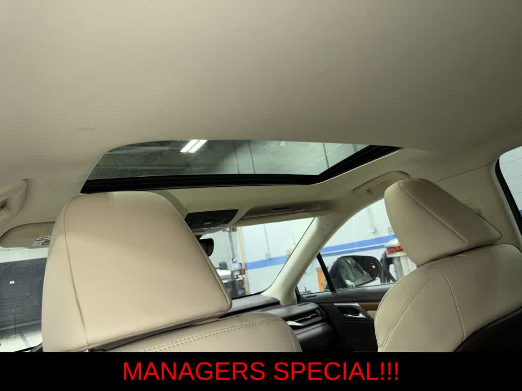 Thumbnail: 2020 Lexus RX - 25