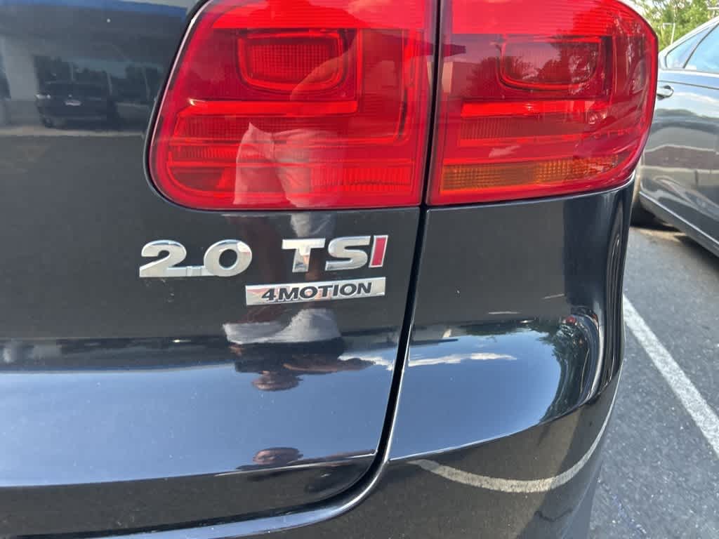 Thumbnail: 2014 Volkswagen Tiguan - 7