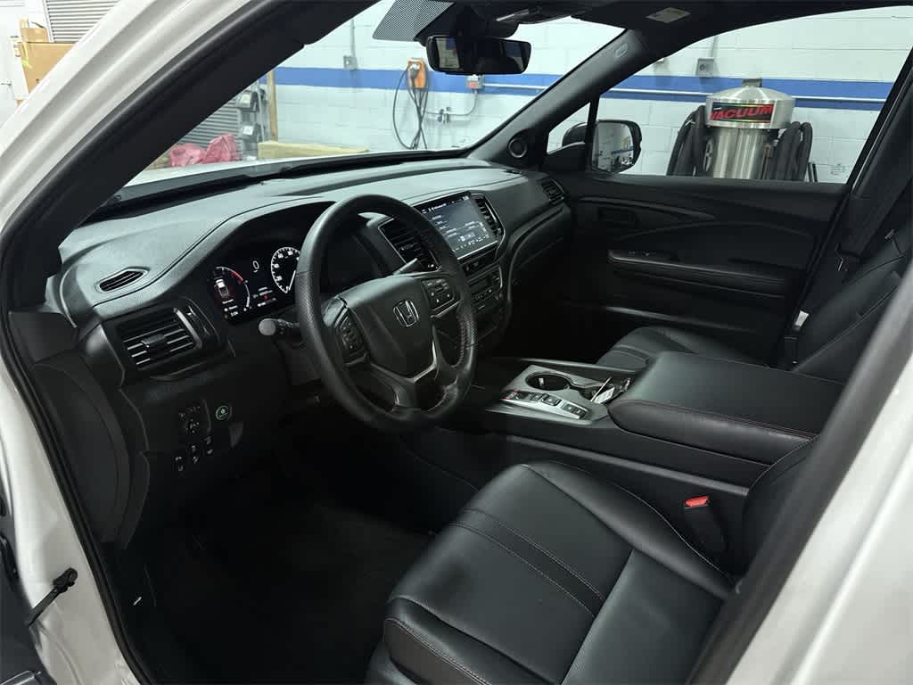Thumbnail: 2025 Honda Ridgeline - 29