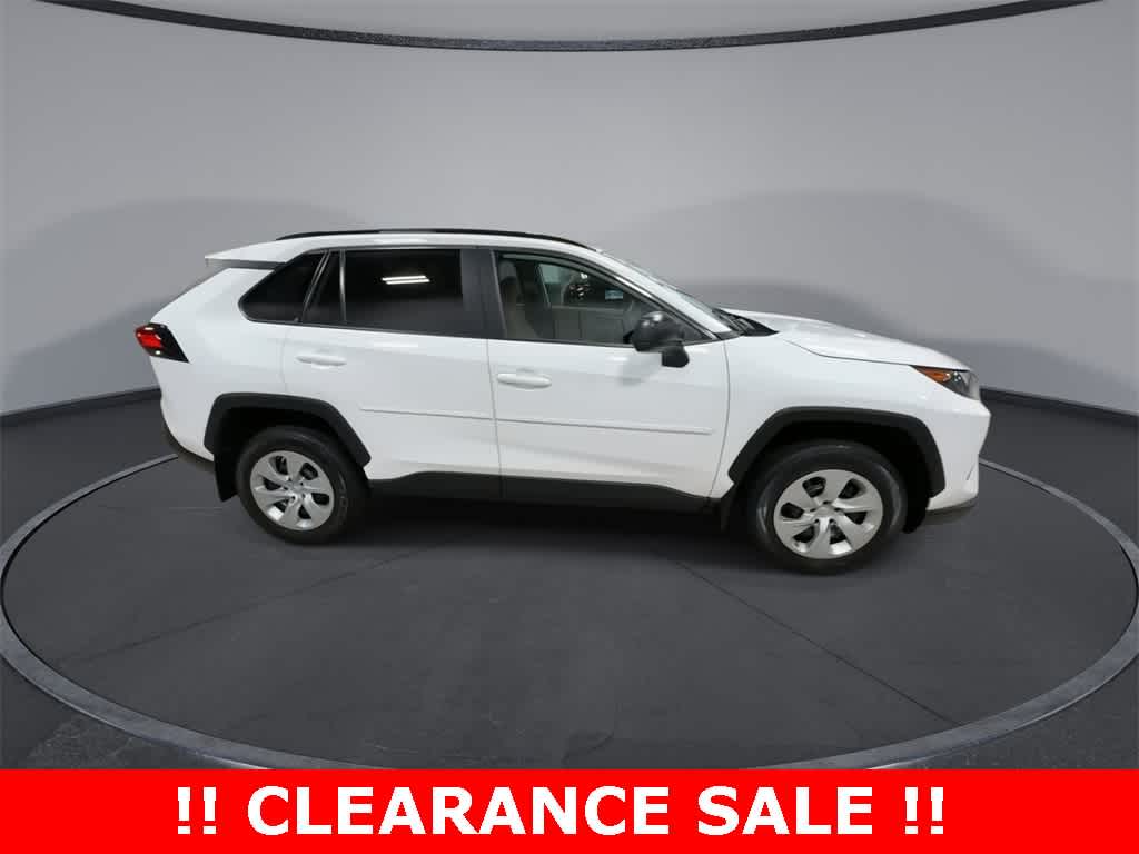 Thumbnail: 2020 Toyota RAV4 - 9