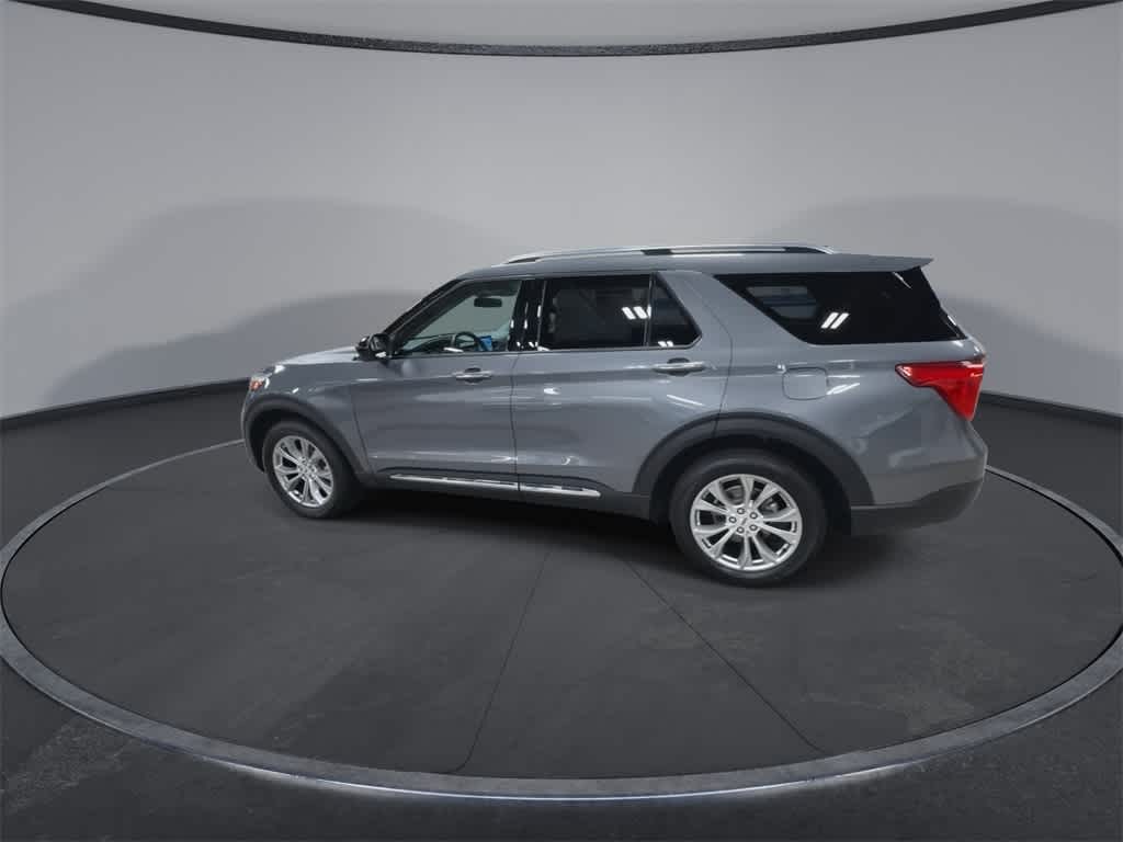 Thumbnail: 2022 Ford Explorer - 6