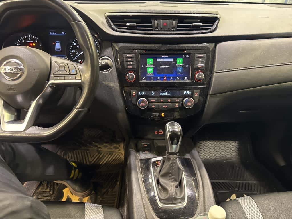 Thumbnail: 2019 Nissan Rogue - 13