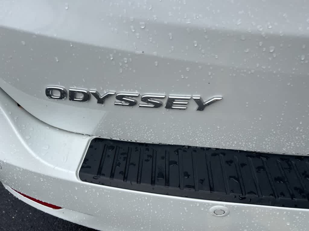 Thumbnail: 2023 Honda Odyssey - 8