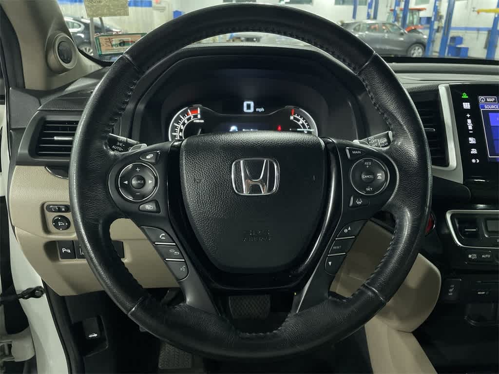 2016 Honda Pilot Touring 18