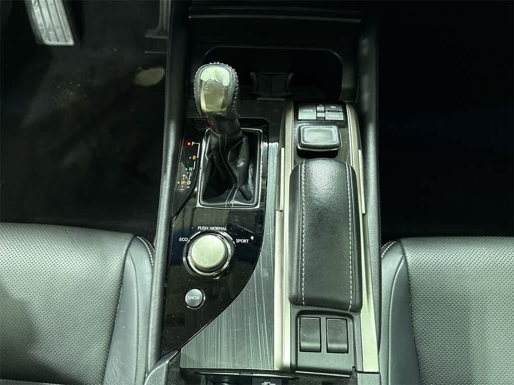 Thumbnail: 2016 Lexus GS - 31