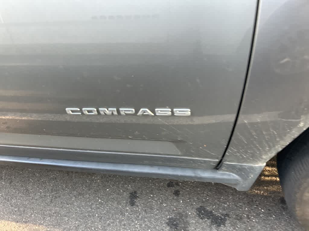 Thumbnail: 2014 Jeep Compass - 12