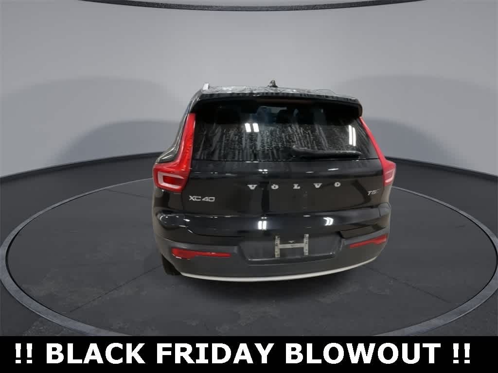 Thumbnail: 2020 Volvo XC40 - 7