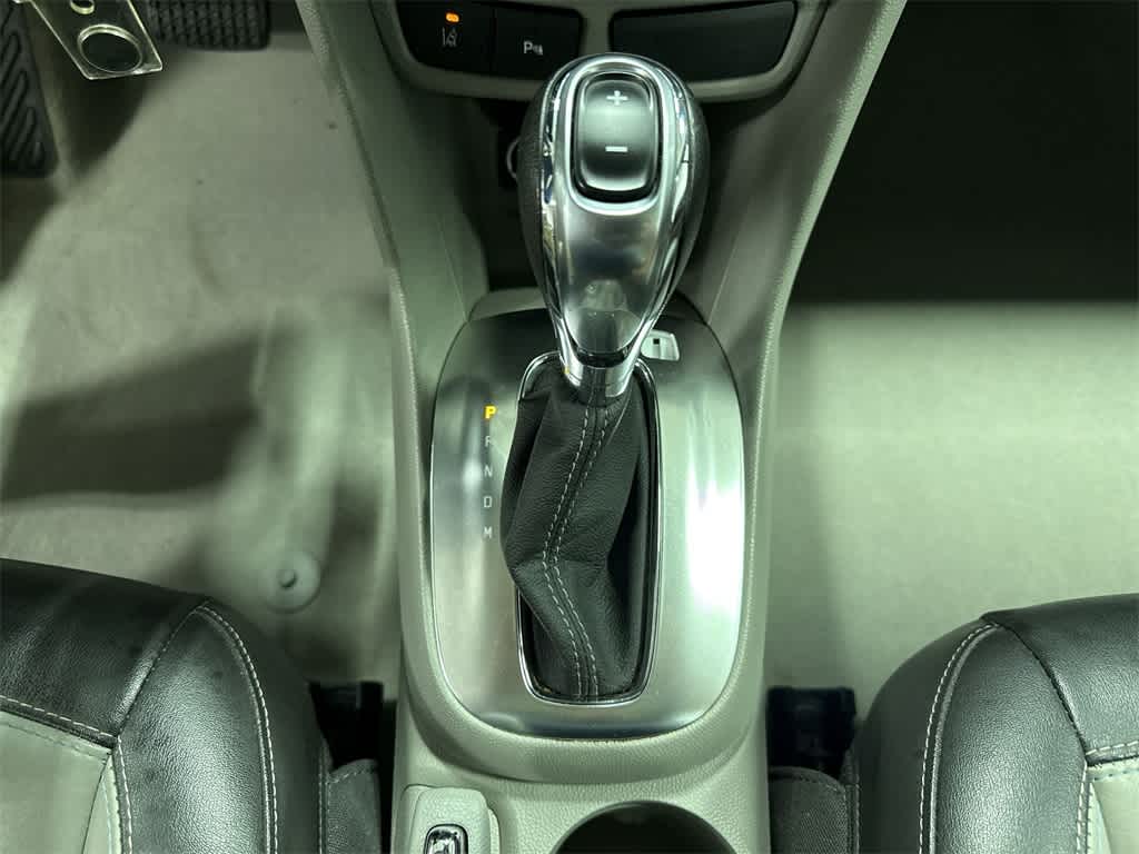 Thumbnail: 2016 Buick Encore - 33