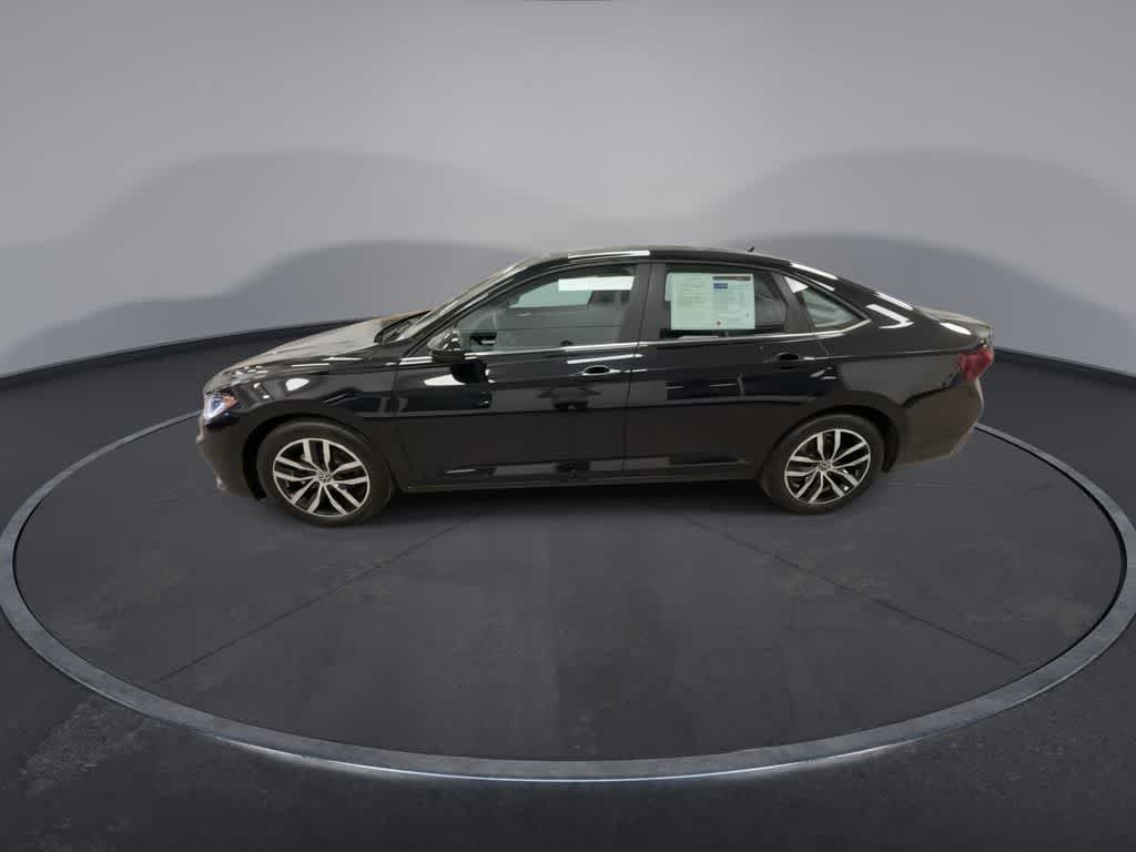 Thumbnail: 2025 Volkswagen Jetta - 5