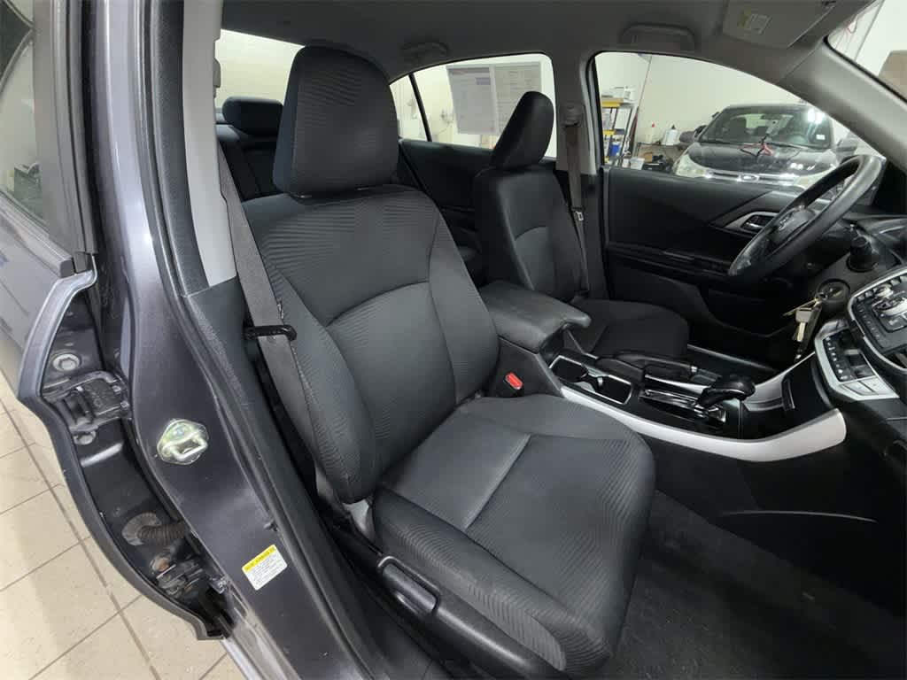 Thumbnail: 2015 Honda Accord - 16