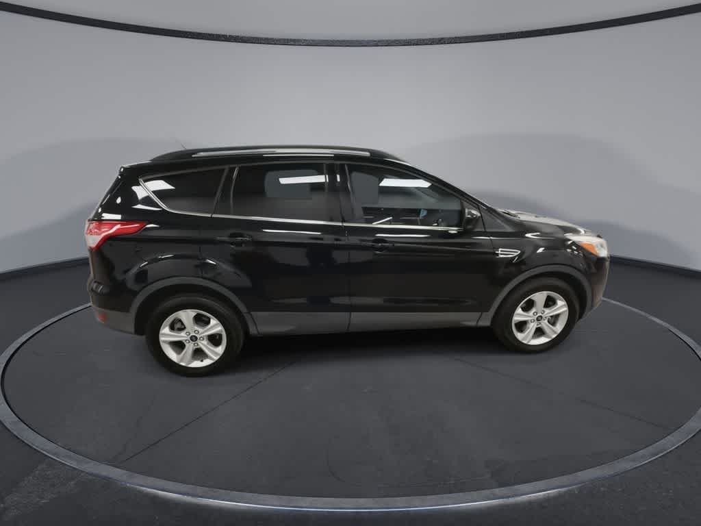Thumbnail: 2016 Ford Escape - 9