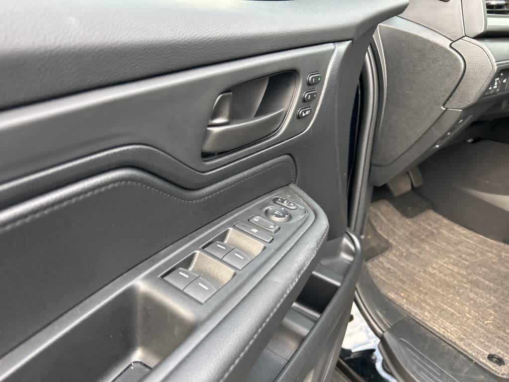 2025 Honda Odyssey EX-L 13