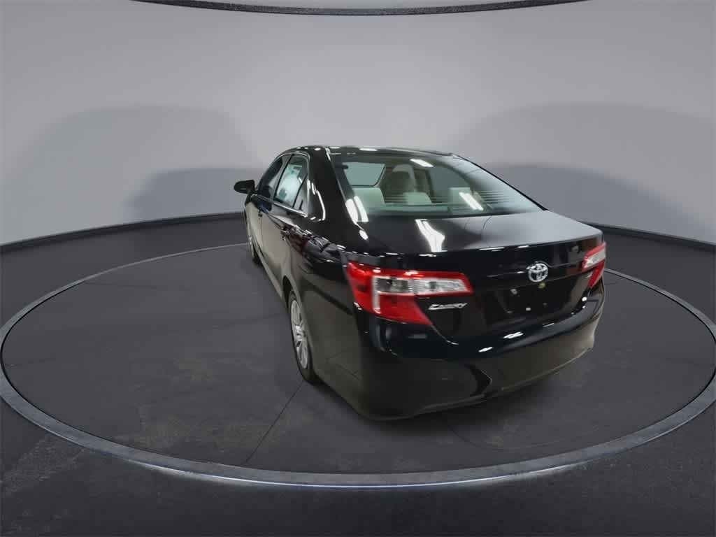 Thumbnail: 2014 Toyota Camry - 7