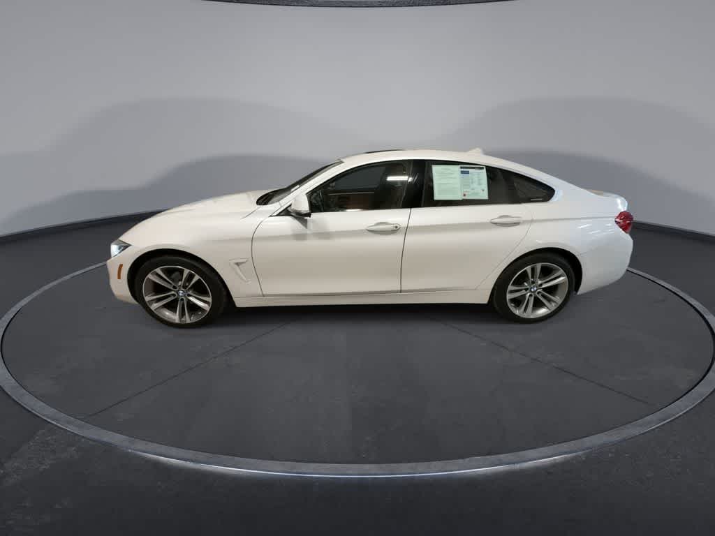 Thumbnail: 2018 BMW 4 Series - 5