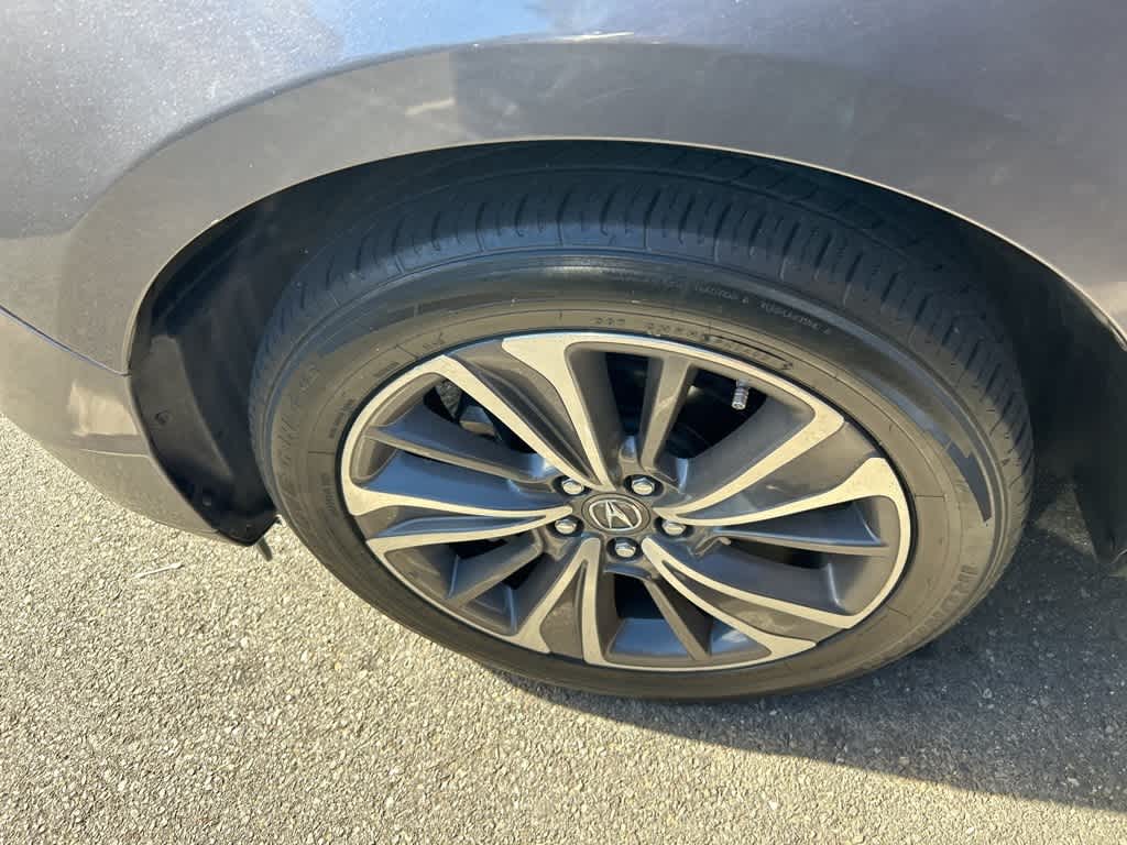 Thumbnail: 2019 Acura MDX - 10