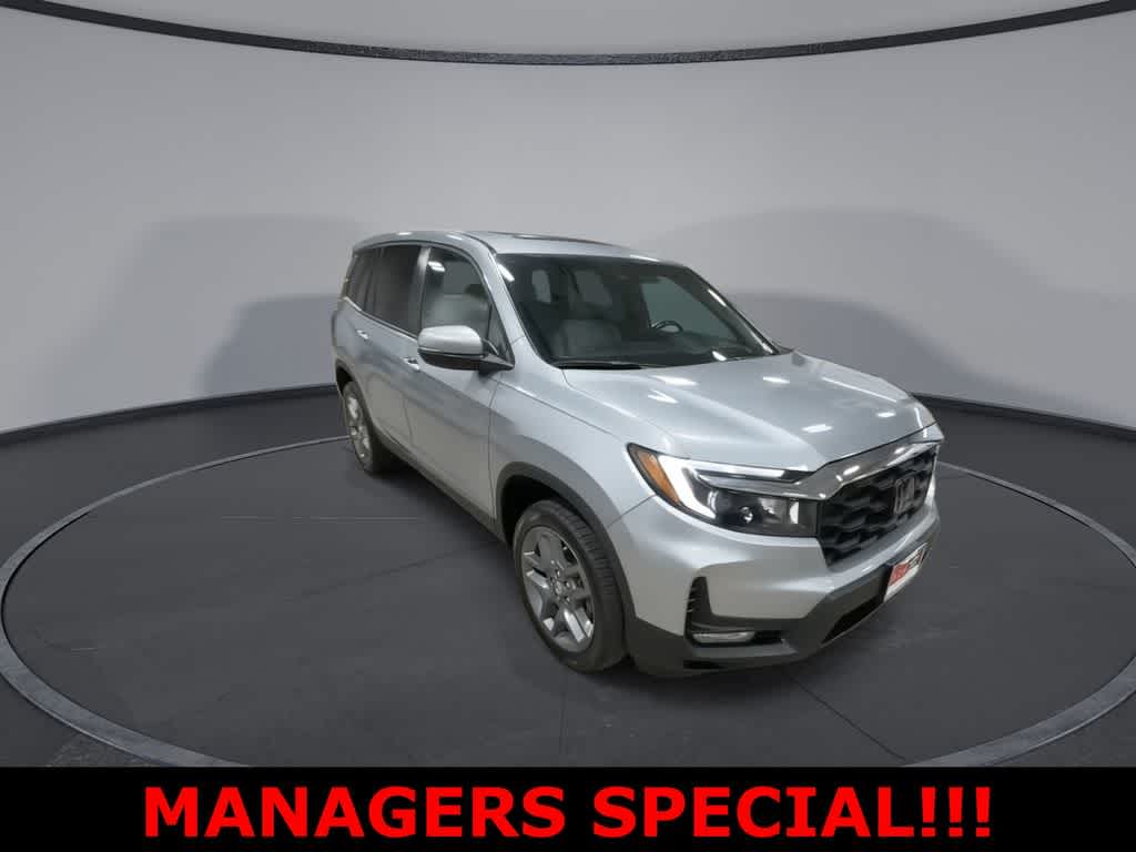 Thumbnail: 2023 Honda Passport - 2