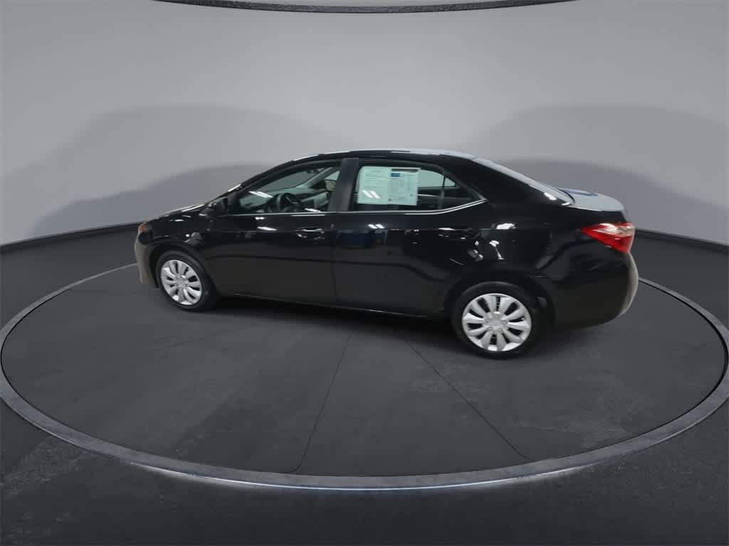 Thumbnail: 2018 Toyota Corolla - 6