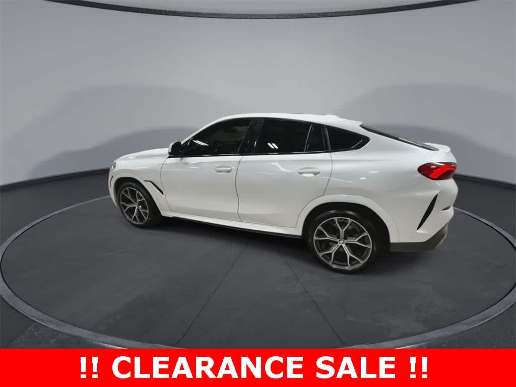 Thumbnail: 2022 BMW X6 - 6
