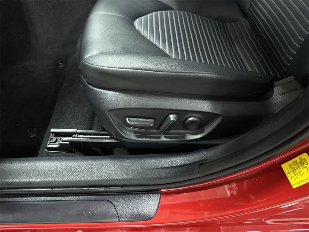 Thumbnail: 2024 Toyota Camry - 24